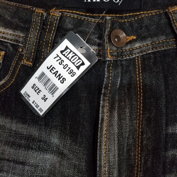 Akoo Jean's - Picture 5 of 10